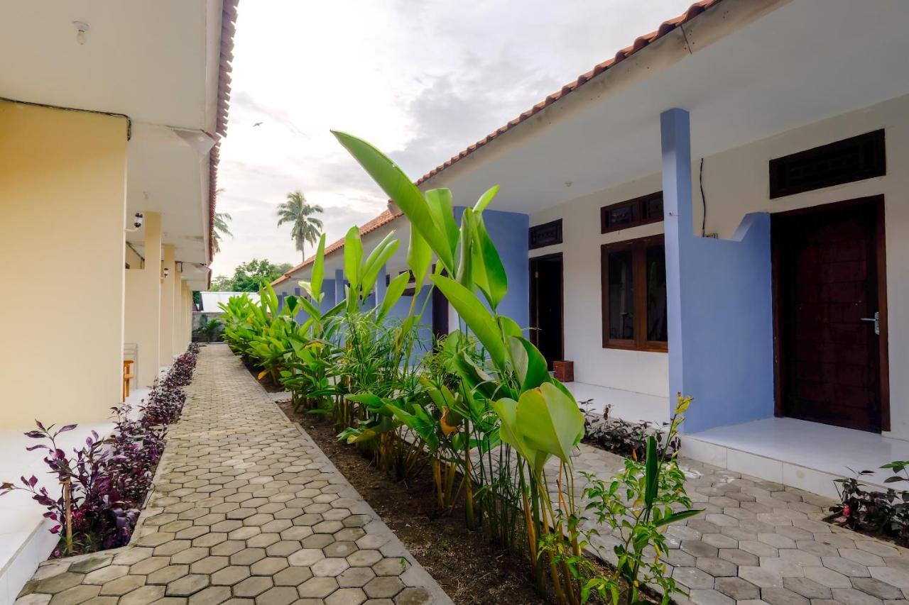 Oyo 2864 Mangsit Garden Homestay Εξωτερικό φωτογραφία