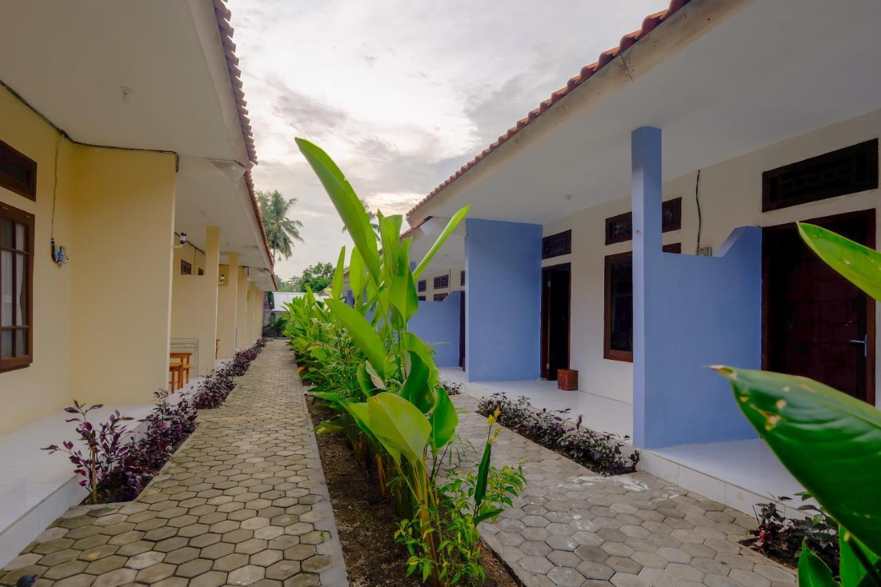 Oyo 2864 Mangsit Garden Homestay Εξωτερικό φωτογραφία